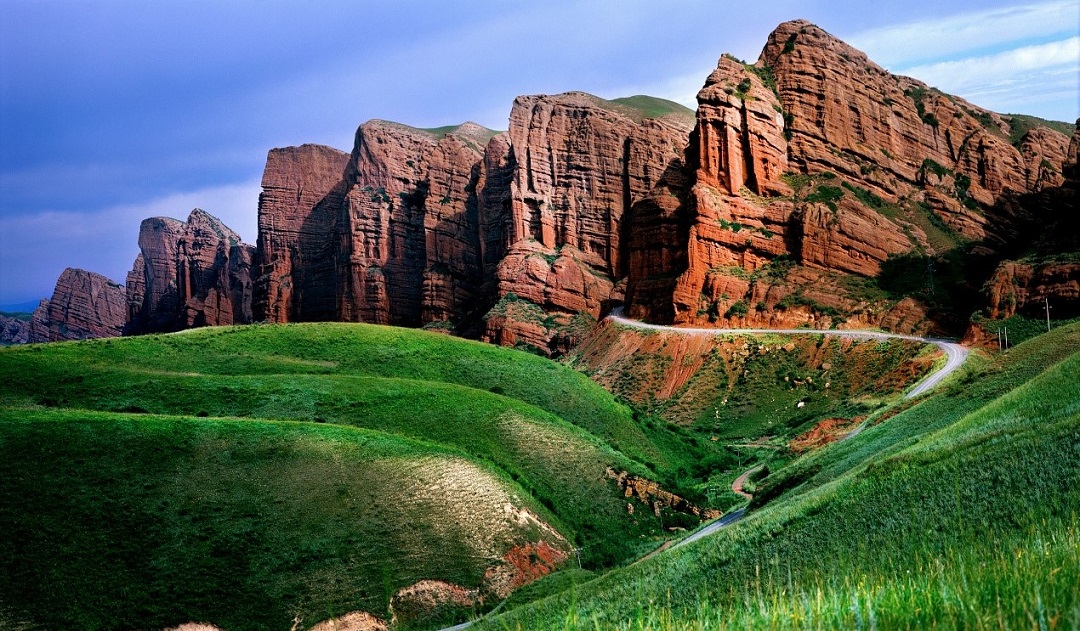 中環(huán)長(cháng)青技術(shù)團隊助力瑪納斯縣生態(tài)文明建設示范縣創(chuàng  )建工作通過(guò)審核并上報生態(tài)環(huán)境部